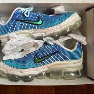 Nike Air Vapormax 360 size 9.5